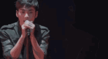 Aron Nuest GIF - Aron Nuest Singing GIFs