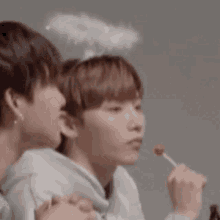 Woong Jeon Woong GIF