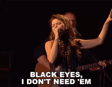 Black Eyes I Dont Need Em Shania Twain GIF - Black Eyes I Dont Need Em Shania Twain Black Eyes Blue Tears Song GIFs