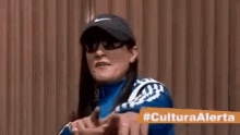 Pointing Move GIF - Pointing Move Omg GIFs
