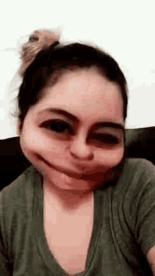 Guiño Funny Face GIF - Guiño Funny Face Snapchat Filter GIFs