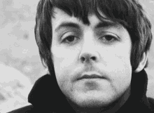 Paul Mc Cartney The Beatles GIF - Paul Mc Cartney The Beatles Rolls Eyes GIFs