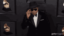Whats Up Looking GIF - Whats Up Looking Cool GIFs