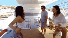 Kendall And Kylie GIF - Keeping Up With The Kardashians Kendall Jenner Kylie Jenner GIFs