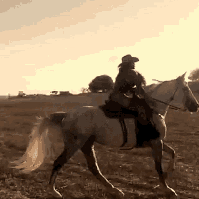 Animacije i Gif - Page 45 Horseback-riding-lux-lyall