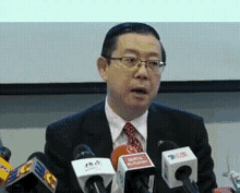 Lim Guan Eng Menteri GIF - Lim Guan Eng Menteri Kewangan GIFs