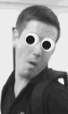 Peter Hurt My Face GIF - Peter Hurt My Face Googly Eyes GIFs