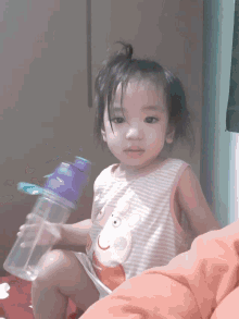 water kid drink cute bottle