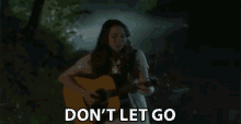 Dont Let Go Hold Tight GIF - Dont Let Go Hold Tight Hold On GIFs