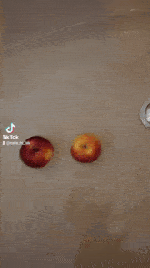 Two Apples Spin GIF - Two Apples Spin Water GIFs