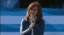 Cfk Cristina Fernandez De Kirchner GIF - Cfk Cristina Fernandez De Kirchner Thumbs Up GIFs