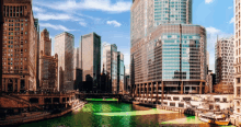 Chicago Snejni Mische GIF - Chicago Snejni Mische Green River GIFs