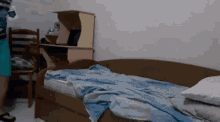 Bed Fall GIF - Bed Fall Green GIFs