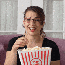 Popcorn Anitasarkeesian GIF