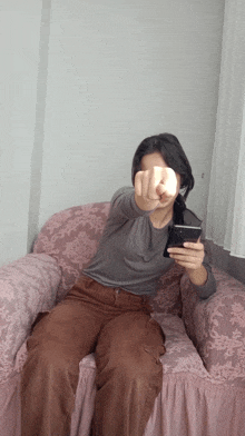 1 GIF