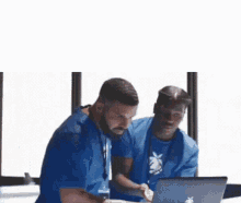 Drake Laptop GIF - Drake Laptop GIFs