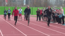 Course GIF - Course Running Running Course GIFs
