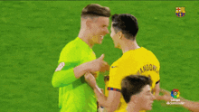 Ter Stegen Lewandowski GIF - Ter Stegen Lewandowski Hug GIFs