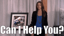 One Tree Hill Quinn James GIF - One Tree Hill Quinn James Can I Help You GIFs
