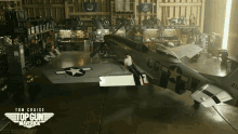 Get Down From The Jet Maverick GIF - Get Down From The Jet Maverick Tom Cruise GIFs