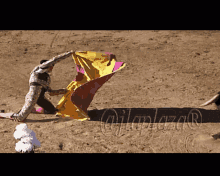 GIF