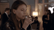 Liza Wine GIF - Younger Tv Younger Tv Land GIFs