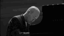 Black And White Joe Hisaishi GIF - Black And White Joe Hisaishi Piano GIFs