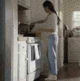 Station 19 Carina Deluca GIF - Station 19 Carina Deluca Cooking GIFs