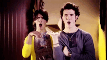 Brothers GIF - Brother Siblingday Brothers GIFs