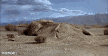 Rise Up Rise From The Ground GIF - Rise Up Rise From The Ground Worm GIFs