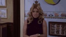 Dj Tanner - Oh Look At The Time GIF - Fuller House Candace Cameron Bure Dj Tanner GIFs