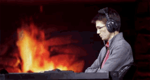 Fire Flame GIF - Fire Flame Focused GIFs