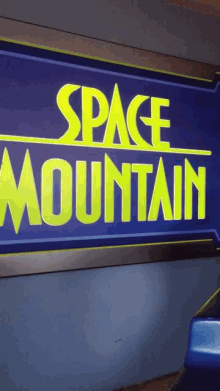 Disney Space Mountain GIF - Disney Space Mountain Dsco GIFs