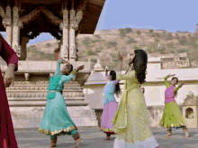janhvi kapoor janhvi kathak dance dancing