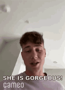 She Is Gorgeous Harry Jowsey GIF - She Is Gorgeous Harry Jowsey Cameo GIFs