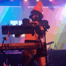 Twrp Doctor Sung GIF - Twrp Doctor Sung Keyboard GIFs