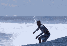 Ombe Surf GIF - Ombe Surf Surfing GIFs