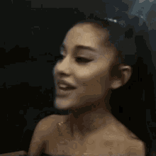 Ariana Grande Arivenchy GIF - Ariana Grande Arivenchy Givenchy GIFs