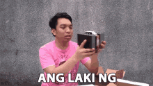 Ang Laki Ng Cooler Klager GIF - Ang Laki Ng Cooler Klager Ang Laki Naman Nito GIFs