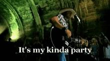 Jason Aldean Its My Kinda Party GIF - Jason Aldean Its My Kinda Party Country Music GIFs