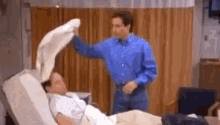 Seinfeld Jerry Kills Constanza GIF - Seinfeld Jerry Kills Constanza Pillow GIFs