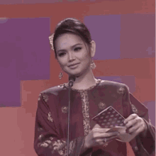 Siti Nurhaliza Ctdk GIF - Siti Nurhaliza Ctdk Awkward GIFs
