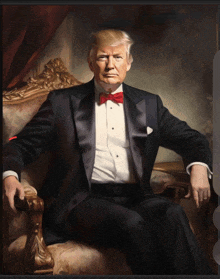 King Trump Donald J Trump GIF - King Trump Donald J Trump Save America GIFs