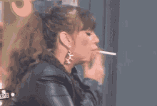 Miljana Kulic Smoking GIF - Miljana Kulic Smoking Zadruga GIFs