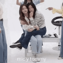Micytommy Loona GIF - Micytommy Loona Hyewon GIFs
