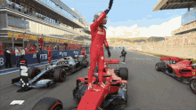 Vettel F1 GIF - Vettel F1 Waving GIFs