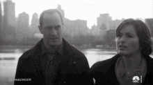 looking around elliot stabler olivia benson christopher meloni law and order