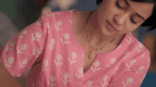 Meet Badlegi Duniya Ki Reet Ashgun GIF