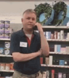 Cvs Manager Mess On The Phone GIF - Cvs Manager Mess On The Phone Boss GIFs