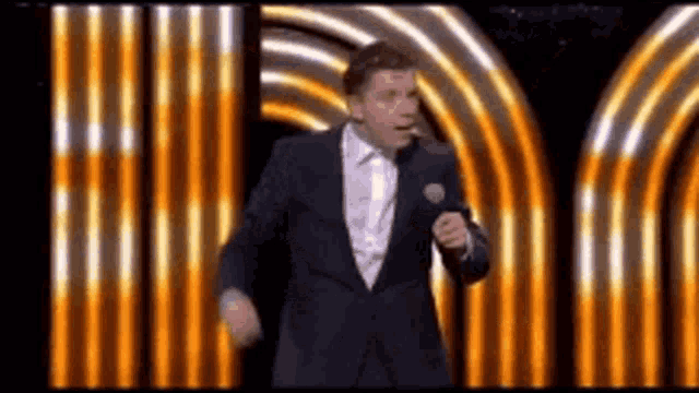 Lee Evans Fishing GIF - Lee Evans Fishing Stand Up Comedian - Discover &  Share GIFs